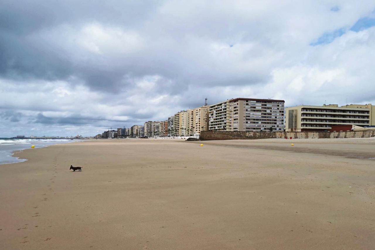 Romantica Vista Al Paseo Maritimo De קדיז מראה חיצוני תמונה