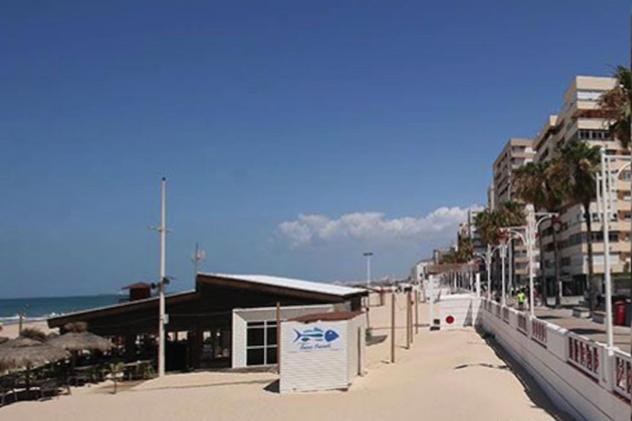 Romantica Vista Al Paseo Maritimo De קדיז מראה חיצוני תמונה